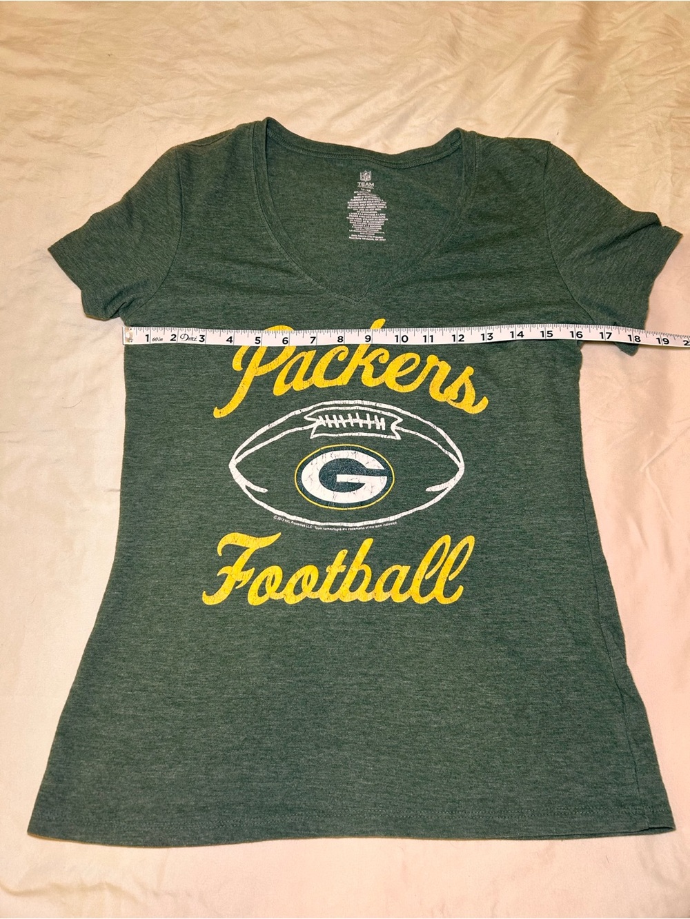 Green Bay Packers Green V-Neck T-Shirt NFL - Picture 4 of 7